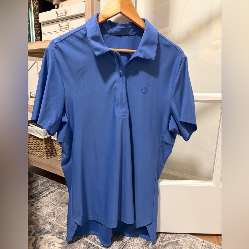 Lululemon men’s large Blue Polo Shirt